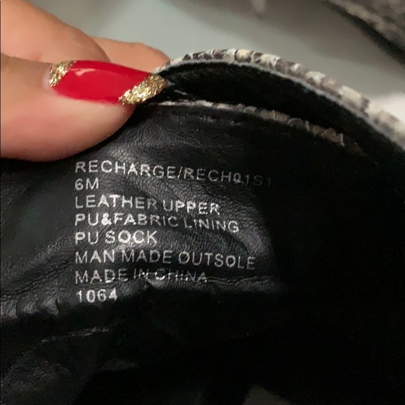 Steve Madden snake boots - Picture 5 of 6